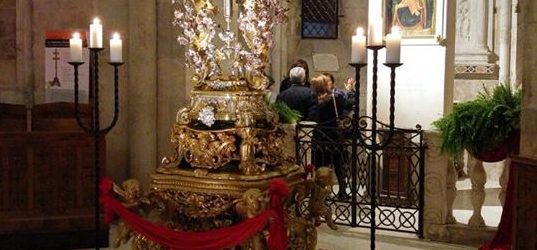 Barletta –  In mostra le stauroteche nella Basilica Concattedrale