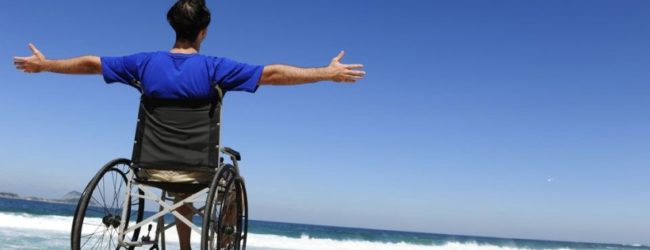 Trani – Da oggi sulla spiaggia pubblica di Colonna un servizio gratuito di assistenza per i disabili