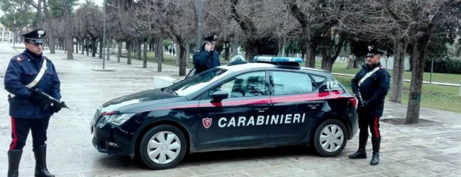 Andria – Carabinieri: rubano abbigliamento indossandolo. Arrestate tre donne