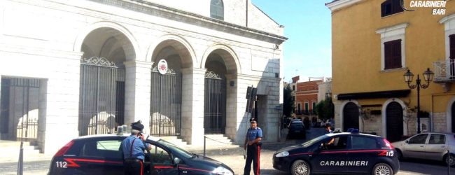 Andria – Spacciava in via Lagnone Santa Croce, catturato dai Carabinieri