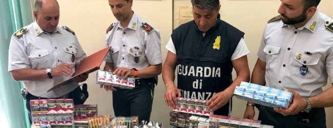 Finanza: sequestrati 14 kg di sigarette senza autorizzazione. Denunciato imprenditore tranese