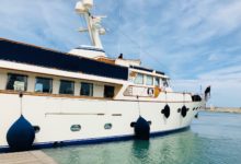 Trani – Nel porto attracca il Motor Yacht “ Gardenia