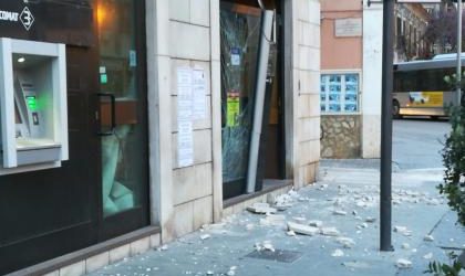 Foggia – Rapina con esplosivo ad un bancomat