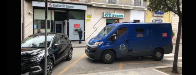 Orta Nova – Fallito assalto a portavalori: ferita una guardia giurata