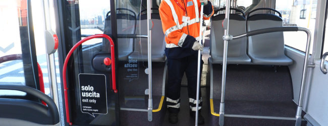 Covid-19, l’assessore Giannini scrive ai gestori del trasporto pubblico: “Occorre pulire e sanificare treni e bus”